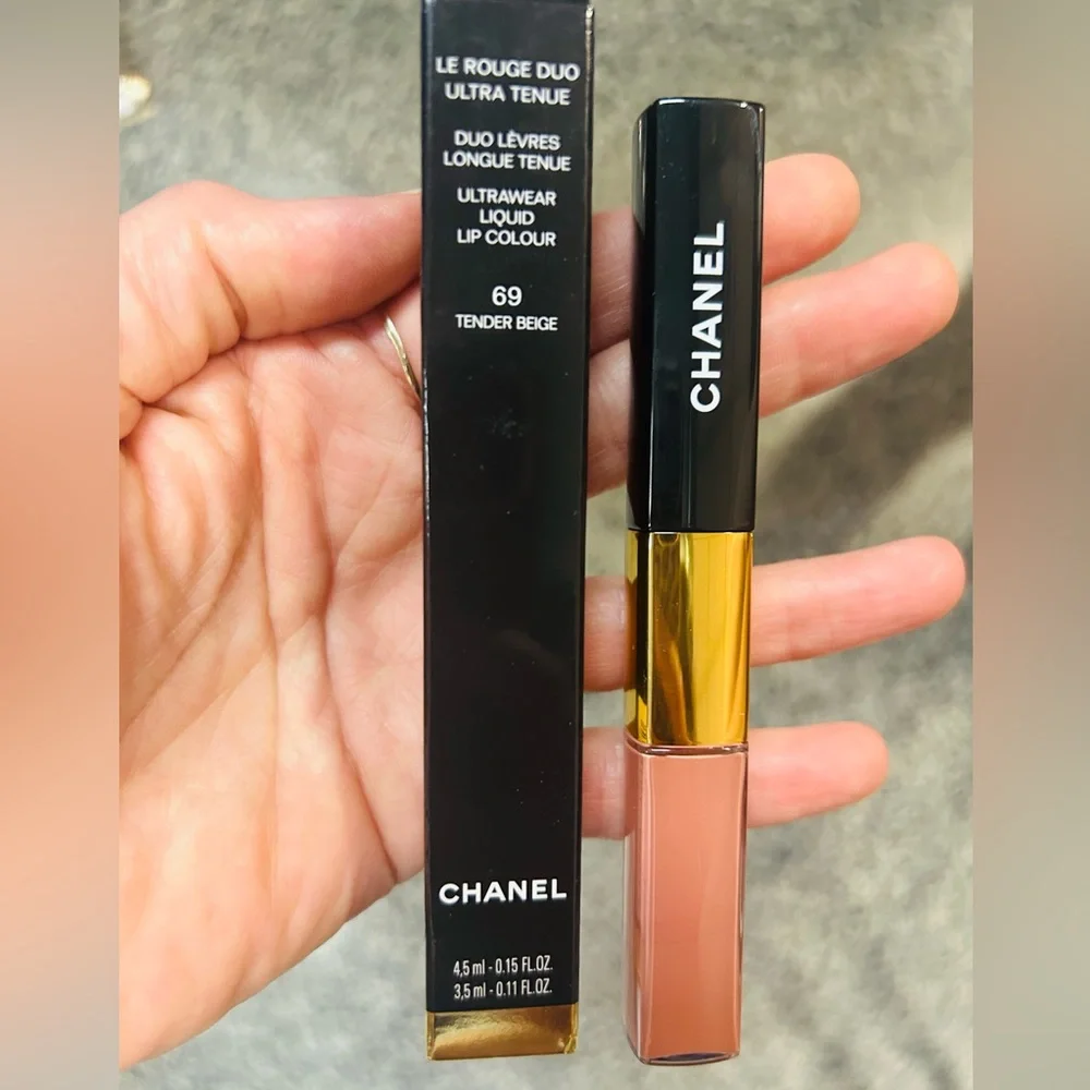 CHANEL Ultrawear Liquid Lip Color 69 Tender Beige NWT - Picture 5 of 5